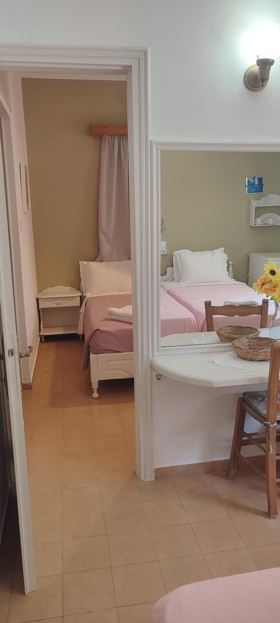 Krinelos Rooms Skala Eresou Ngoại thất bức ảnh